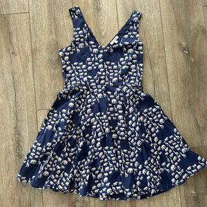 dELiA*s  90's vintage dress blue with cream colored animals